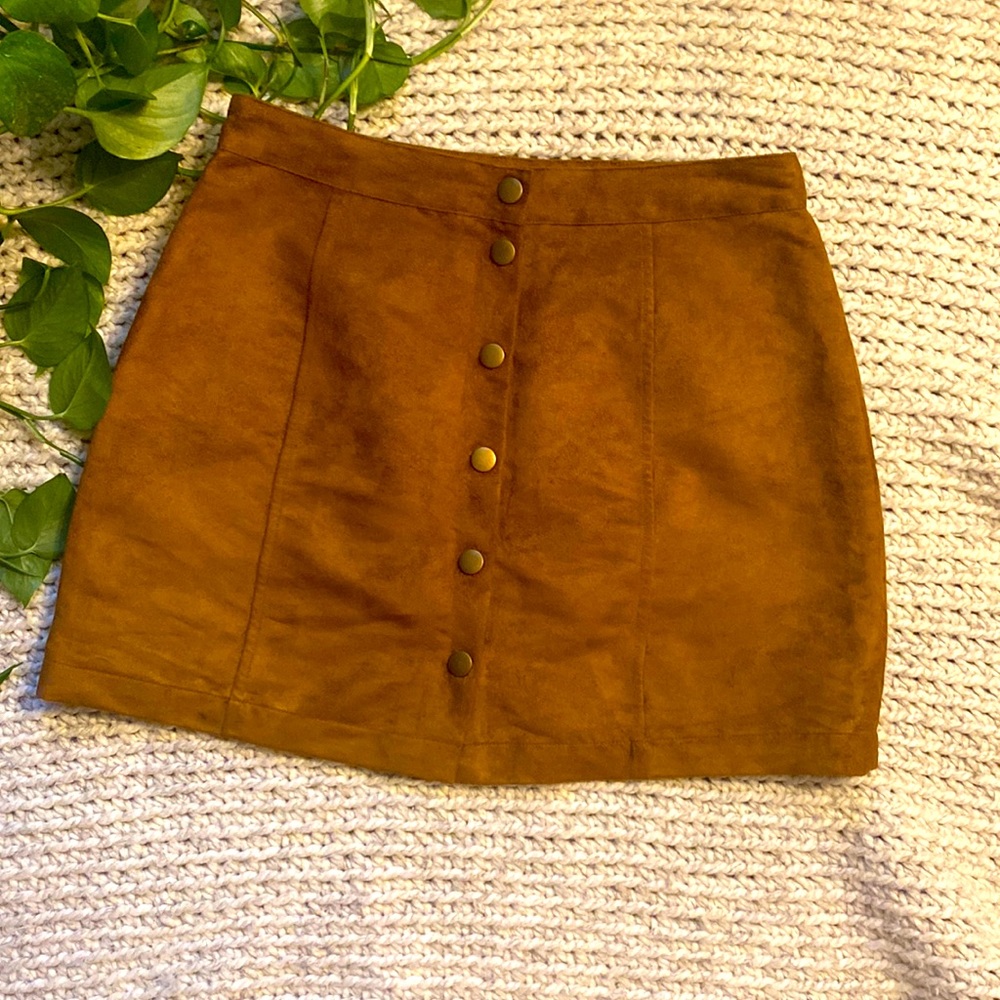 Suede Mini Skirt 😍